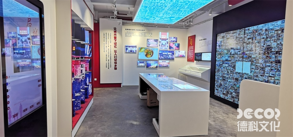 在廣州展廳設(shè)計(jì)中，如何利用展示品的材質(zhì)和質(zhì)感