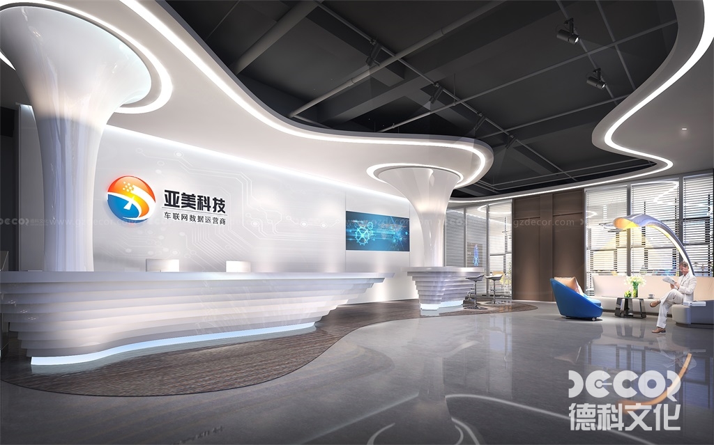 在汽車展廳設(shè)計(jì)中，如何設(shè)置服務(wù)臺(tái)以提供客戶咨詢？